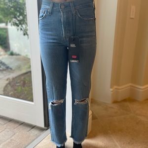 Levi’s wedgie straight